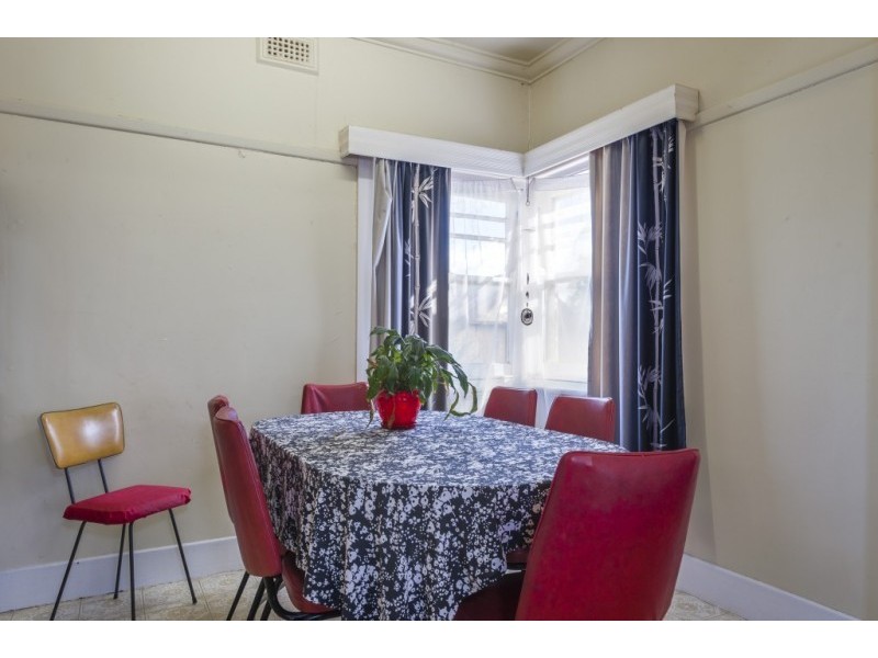 9 Warren Street, Kyneton VIC 3444