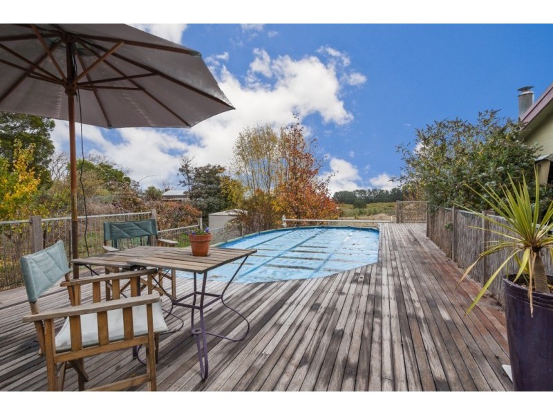 42 Lauriston Street, Malmsbury VIC 3446