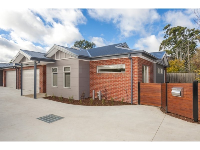 1/110 Piper Street, Kyneton VIC 3444