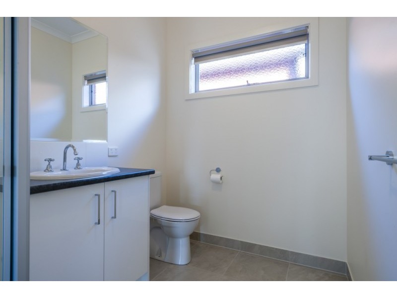 3/110 Piper Street, Kyneton VIC 3444