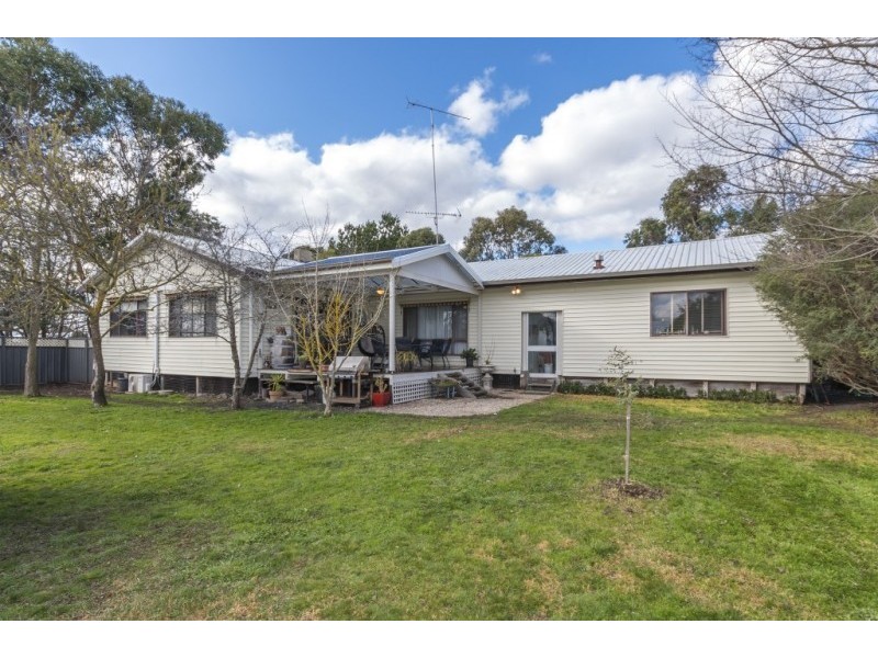 33 Ross Street, Malmsbury VIC 3446