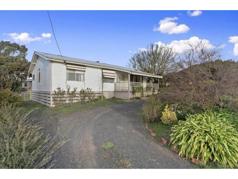 18 Adamson Street, Malmsbury VIC 3446