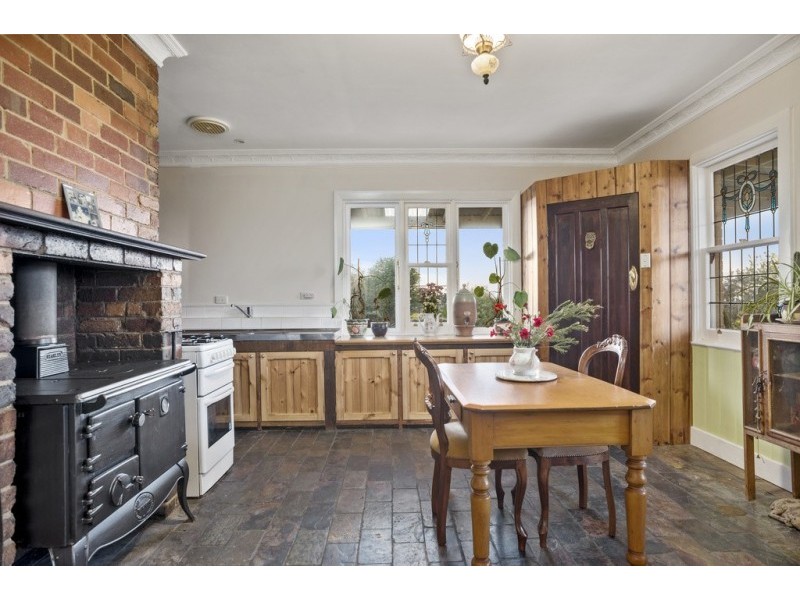 256 Dallistons Road, Barfold VIC 3444