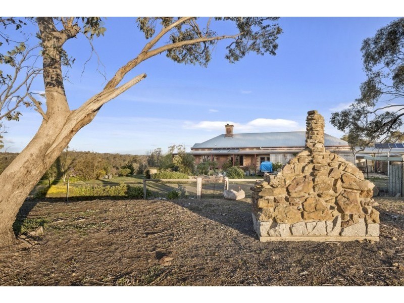 256 Dallistons Road, Barfold VIC 3444