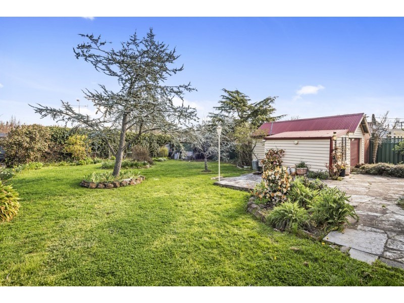 25 Donnithorne Street, Kyneton VIC 3444