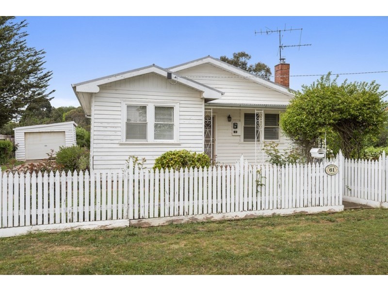 61 Dunsford Street, Lancefield VIC 3435