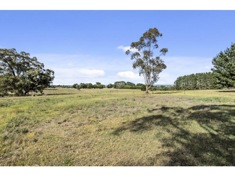 38 Dettmanns Lane, Kyneton VIC 3444