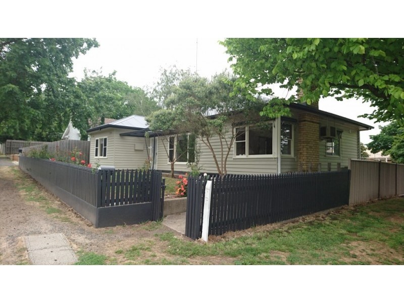 59 Powlett Street, Kyneton VIC 3444