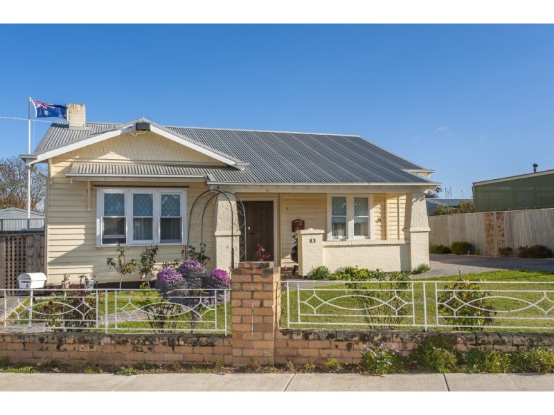 5 New Street, Kyneton VIC 3444