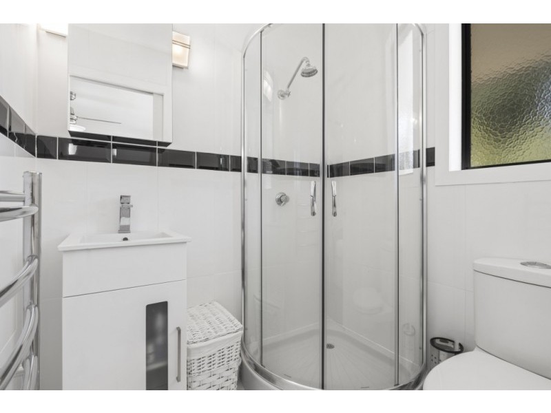 14 Honeysuckle Lane, Woodend VIC 3442