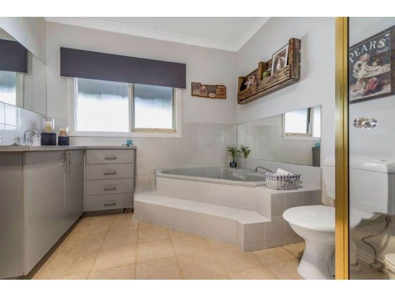 46 Hillsboro Street, Carlsruhe VIC 3442