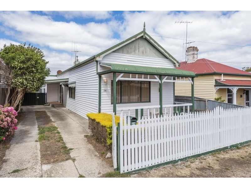 24 Bodkin Street, Kyneton VIC 3444