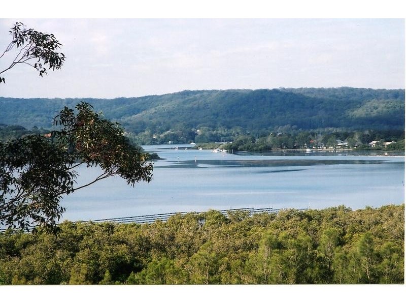 55 Broadwater Drive, Saratoga NSW 2251