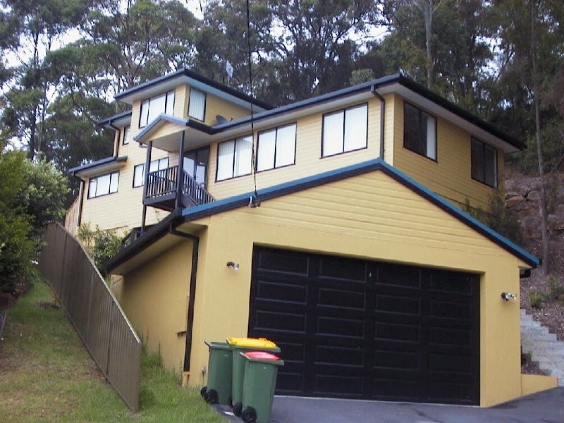 16 Rubie Crescent, East Gosford NSW 2250