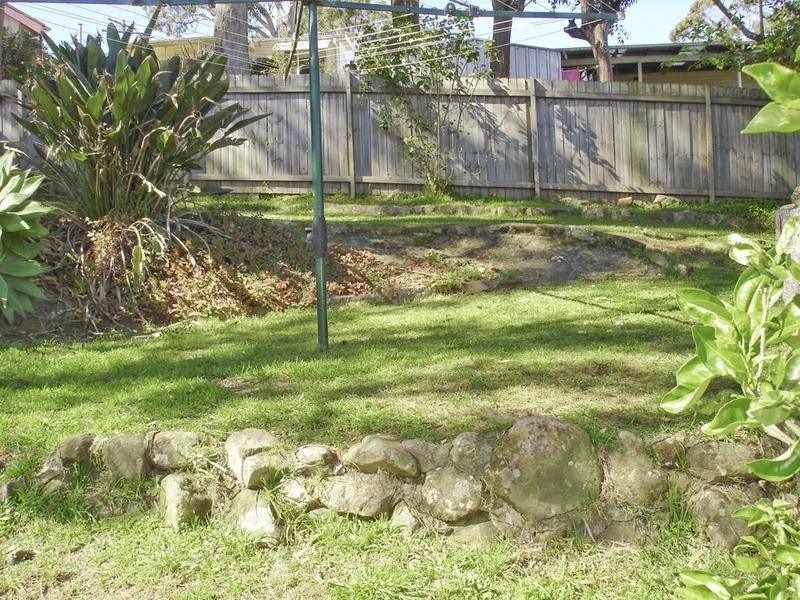 33 White Street, East Gosford NSW 2250