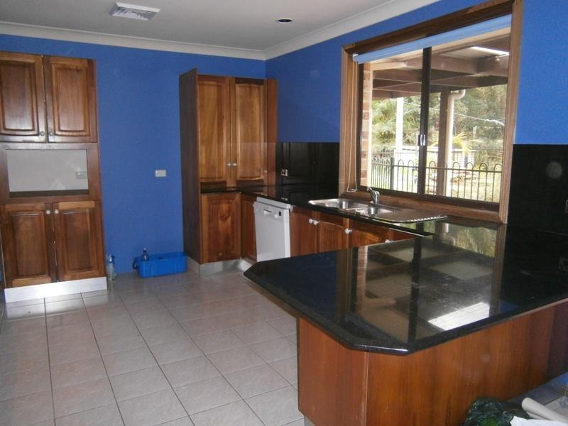 2 Roxburgh Close, Glenning Valley NSW 2261