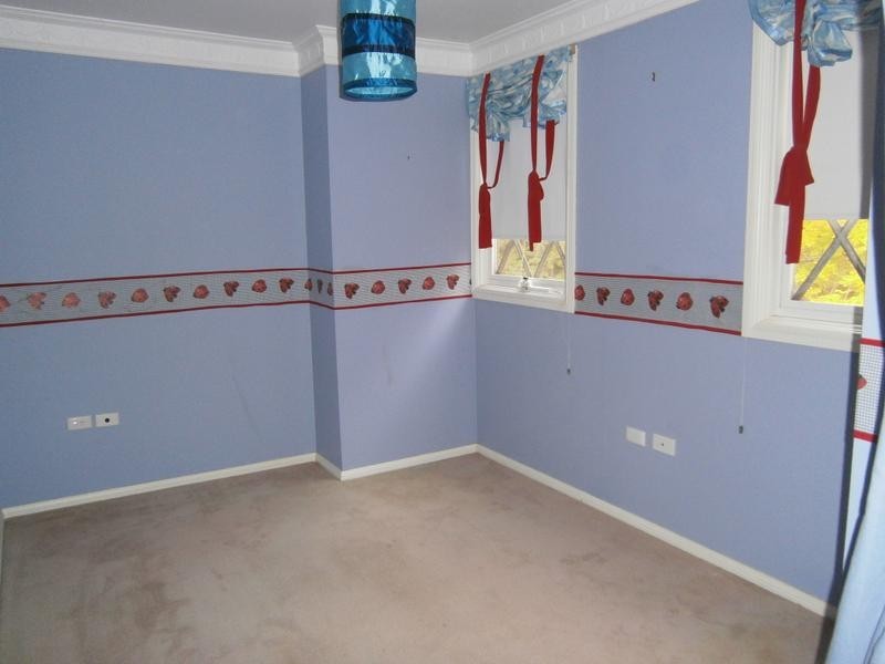 2 Roxburgh Close, Glenning Valley NSW 2261