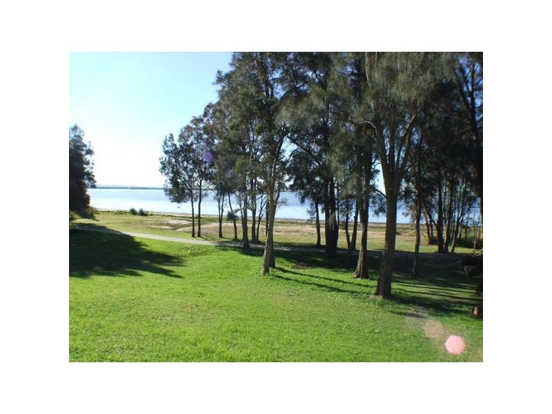 27 Trelawney Street, Killarney Vale NSW 2261