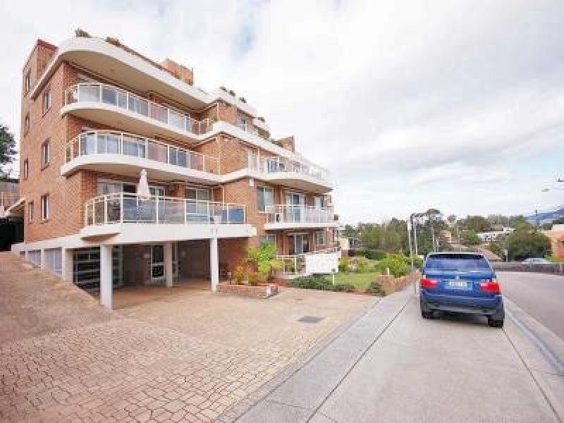 8/73 Henry Parrry Drive, Gosford NSW 2250