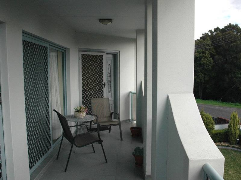 25 Caroline Street, East Gosford NSW 2250