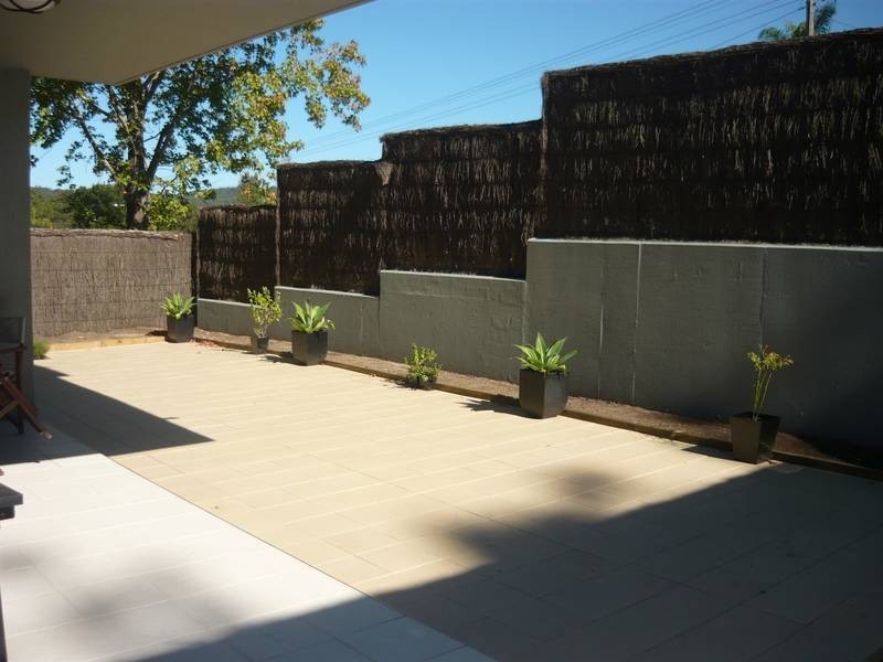 2/13-15 Moore Street, West Gosford NSW 2250