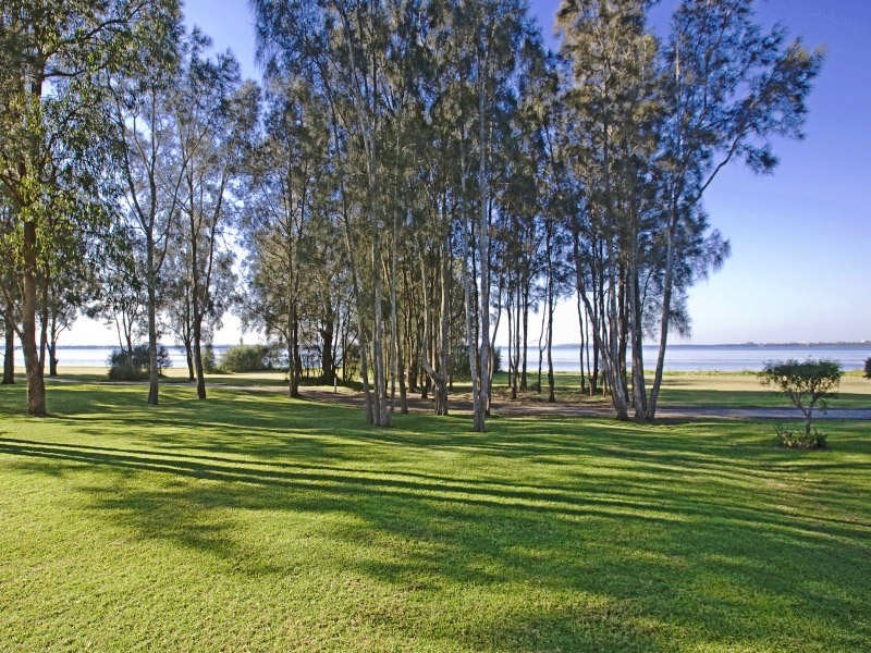 15 The Peninsula, Killarney Vale NSW 2261