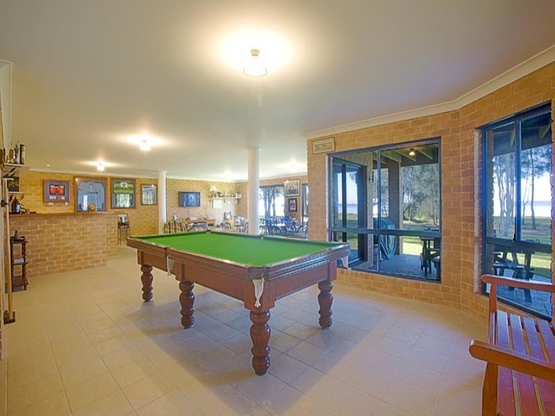 15 The Peninsula, Killarney Vale NSW 2261
