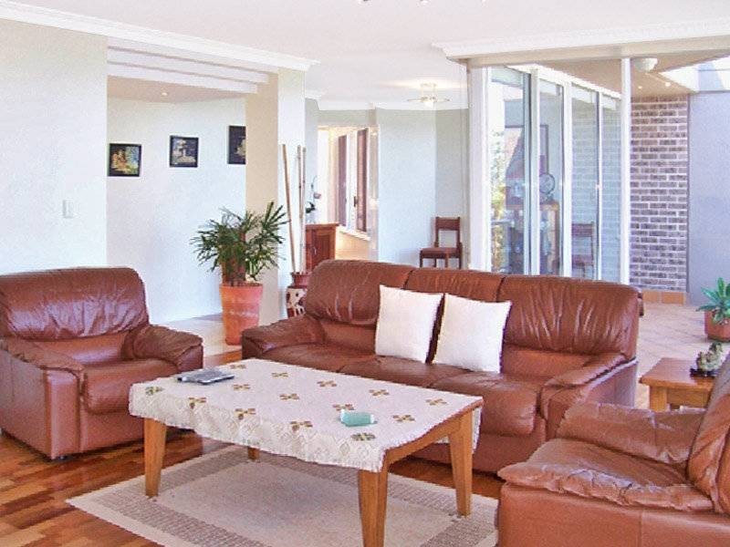 76/91-95 John Whiteway drive, Gosford NSW 2250