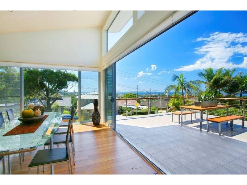 47 Willoughby Rd, Terrigal NSW 2260