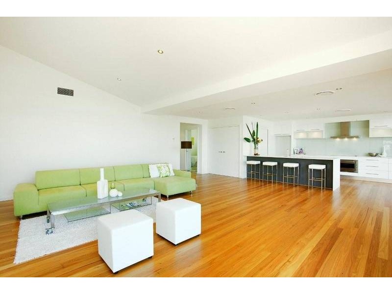 47 Willoughby Rd, Terrigal NSW 2260