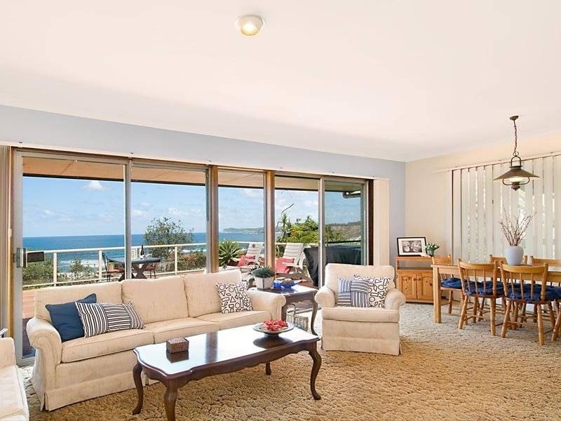5 North Scenic Rd, Forresters Beach NSW 2260