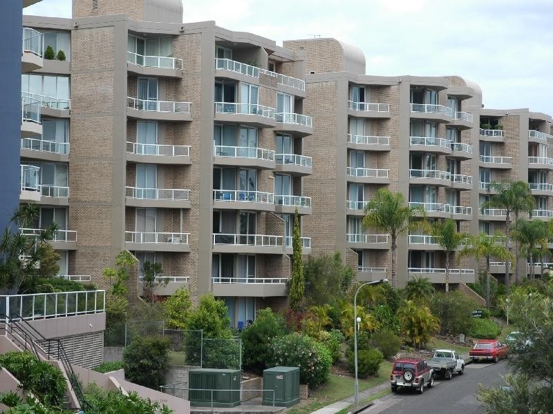 58/91-95 John Whiteway Drive, Gosford NSW 2250