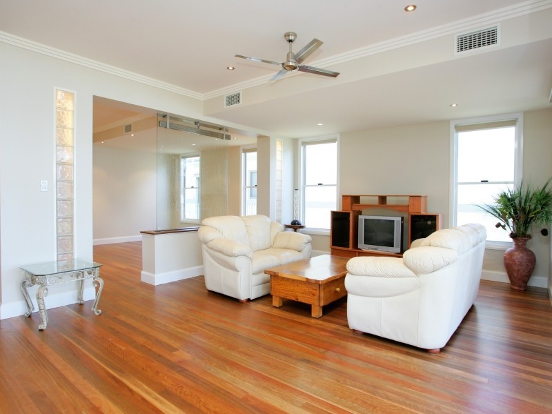 54 Kincumber Crescent, Davistown NSW 2251