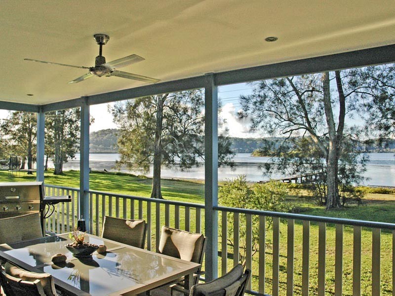 54 Kincumber Crescent, Davistown NSW 2251