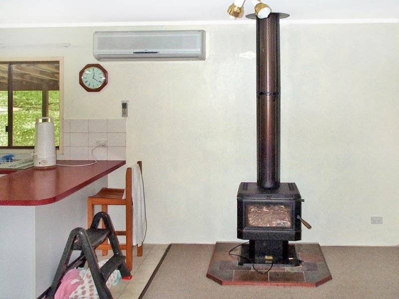 42 Chandlers Lane, Wyong Creek NSW 2259