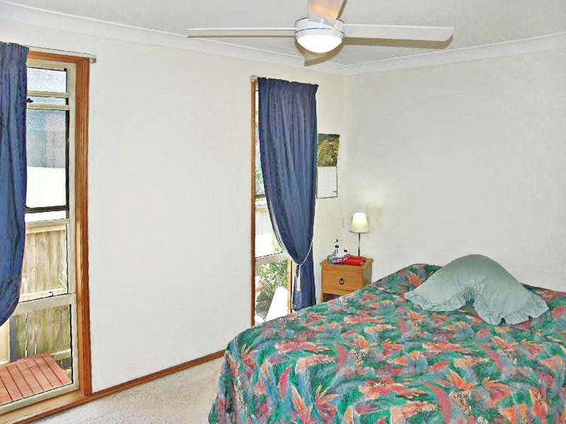 2/33a Asca Drive, Green Point NSW 2251