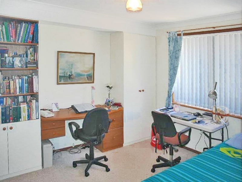 2/33a Asca Drive, Green Point NSW 2251