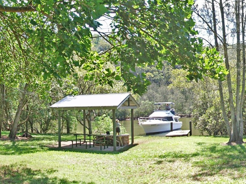 451 Old Pacific Highway, Mooney Mooney Creek NSW 2250