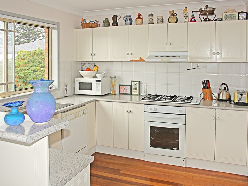 2/13 Ocean View Drive, Wamberal NSW 2260