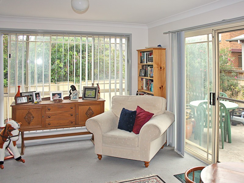 2/13 Ocean View Drive, Wamberal NSW 2260
