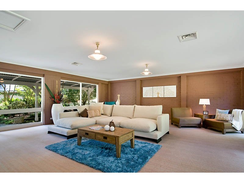 9 Okanagan Close, Wamberal NSW 2260