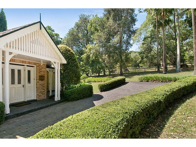 9 Okanagan Close, Wamberal NSW 2260