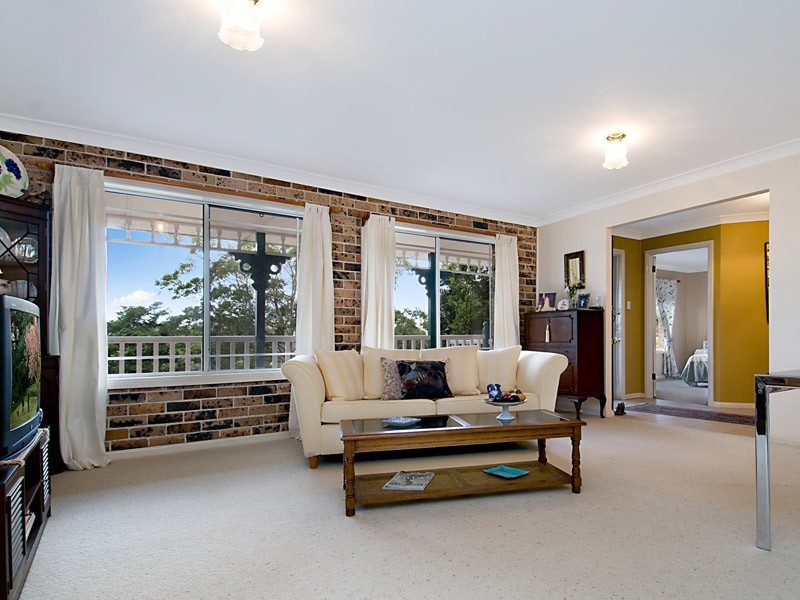 45 Gregory Street, Wyoming NSW 2250