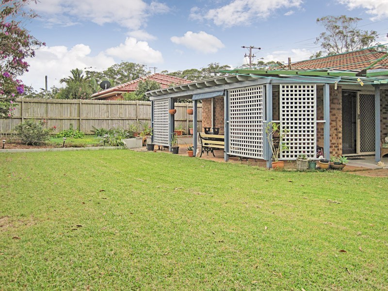 18 Melville St, Kincumber NSW 2251