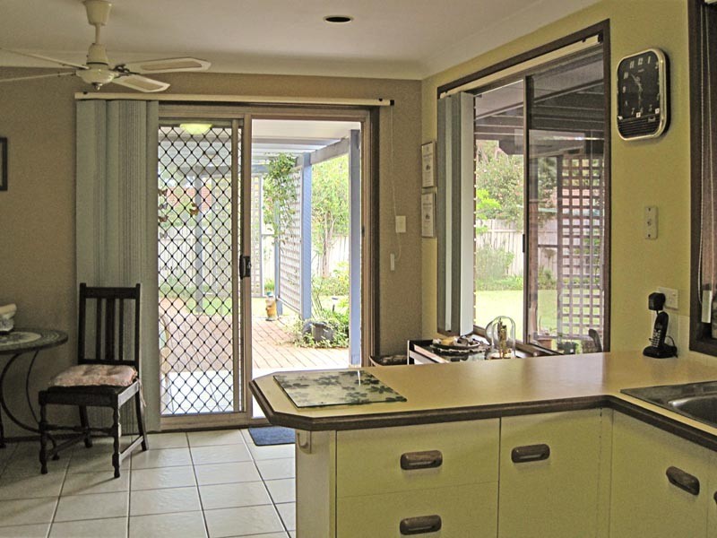 18 Melville St, Kincumber NSW 2251