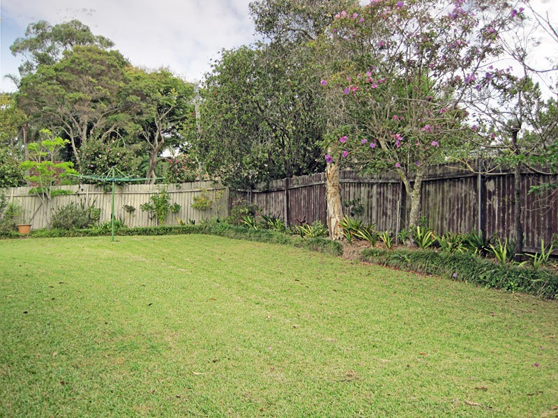 18 Melville St, Kincumber NSW 2251