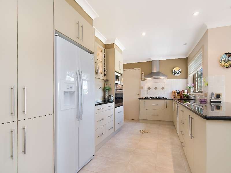 24 Walmsley Road, Ourimbah NSW 2258