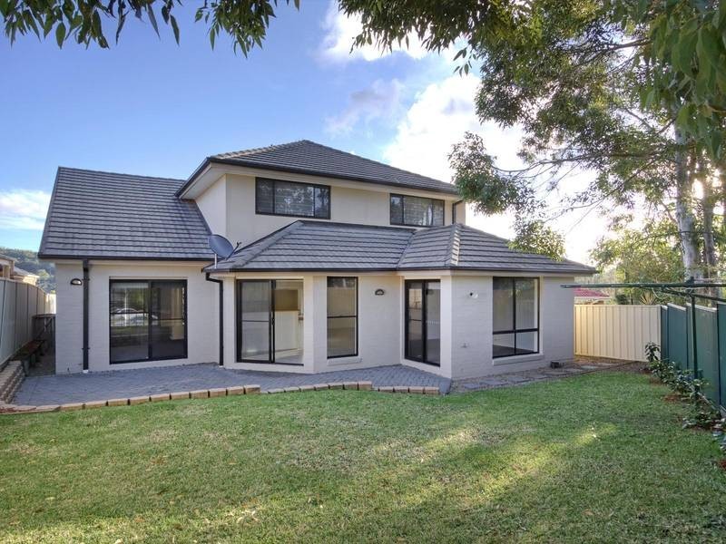 14 Robusta Close, Erina NSW 2250