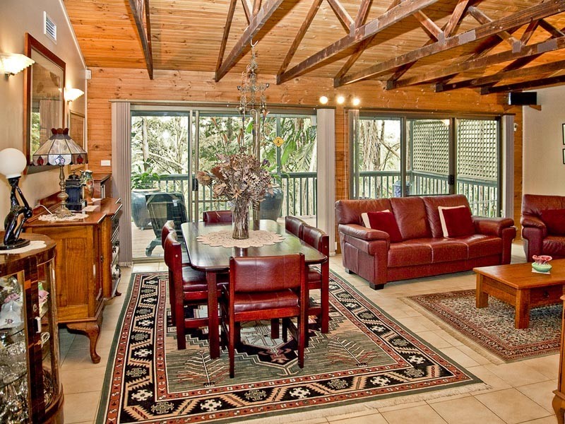 17 Bangalore Street, Ourimbah NSW 2258