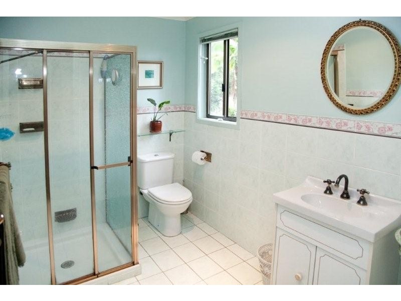 17 Bangalore Street, Ourimbah NSW 2258